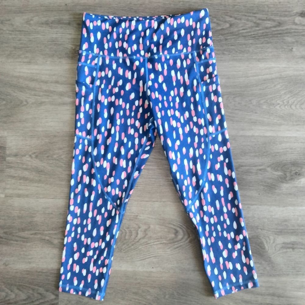 ZYIA Active Drop Of Spring Light 'N Tight Pocket Cropped Leggings